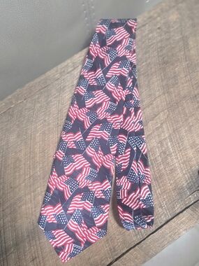 Roberto Cellini Patriotic American Flag Necktie - Bin 1B